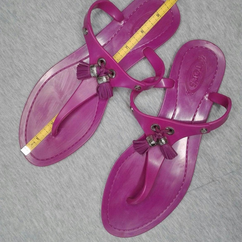 Tod's purple flip flops size 38